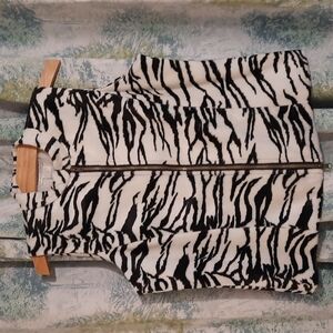 Zebra print Fur soft Vesr size lrg Y2k 2 way zipper brand Jordan 11142022